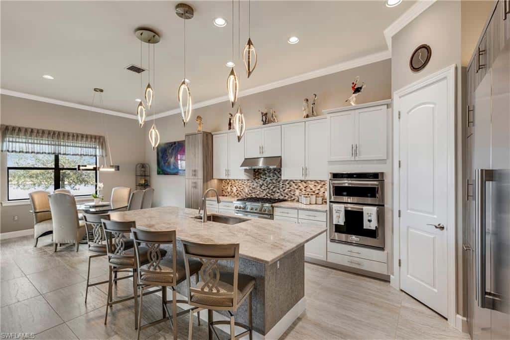 7478 Winding Cypress Dr, Naples, photo 15