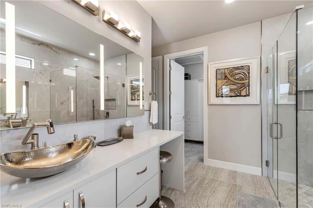 7478 Winding Cypress Dr, Naples, photo 21