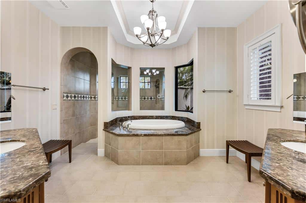 11875 Hedgestone Ct, Naples, photo 12