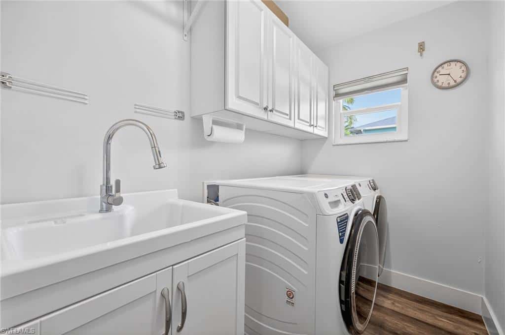 3359 Barra Cir, Sanibel, photo 29