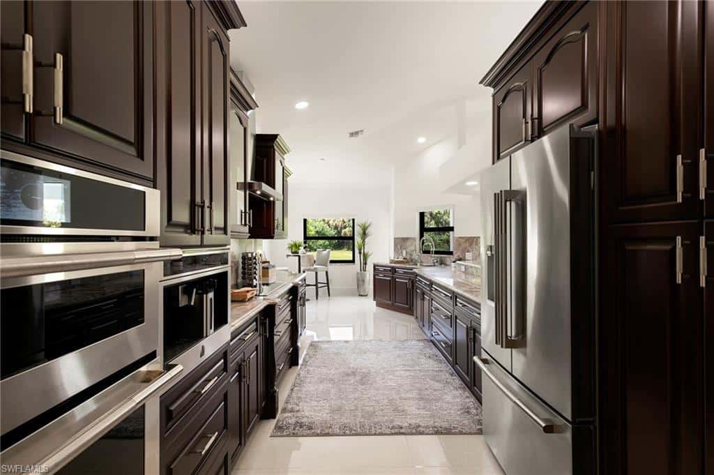 221 10th St, Naples, photo 13