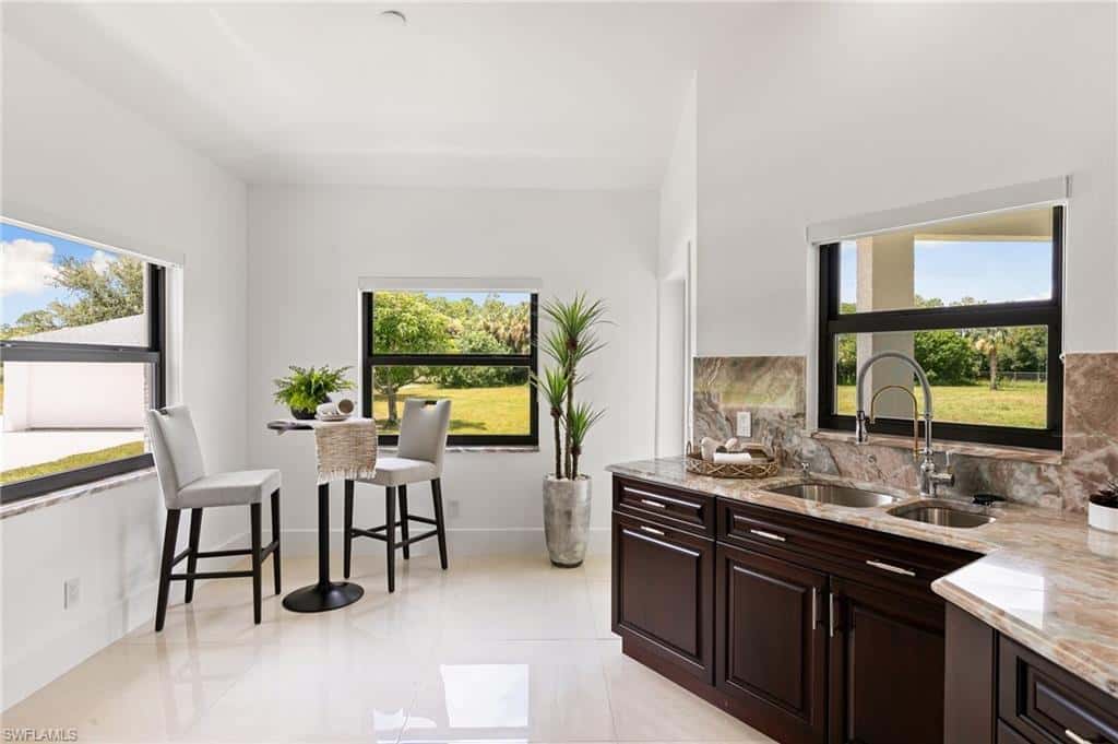 221 10th St, Naples, photo 17