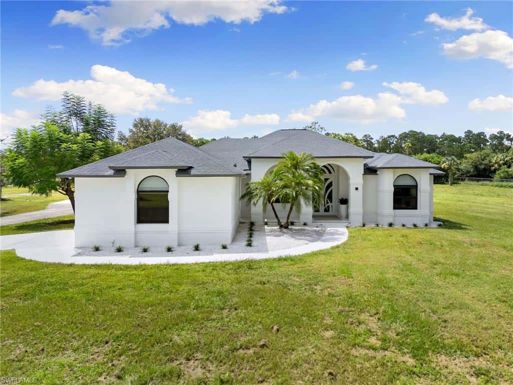 221 10th St, Naples, photo 32