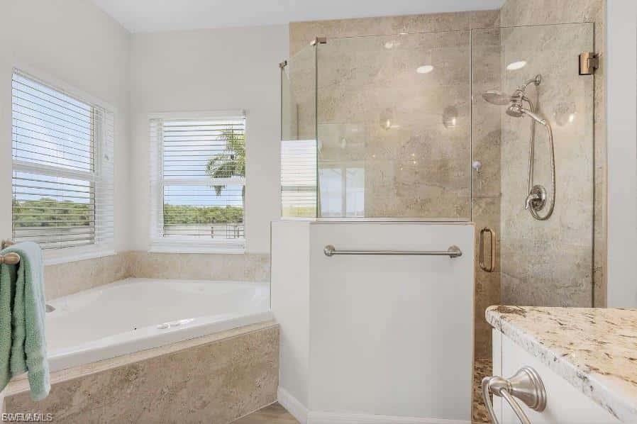 4885 Riverside Dr, Fort Myers, photo 21