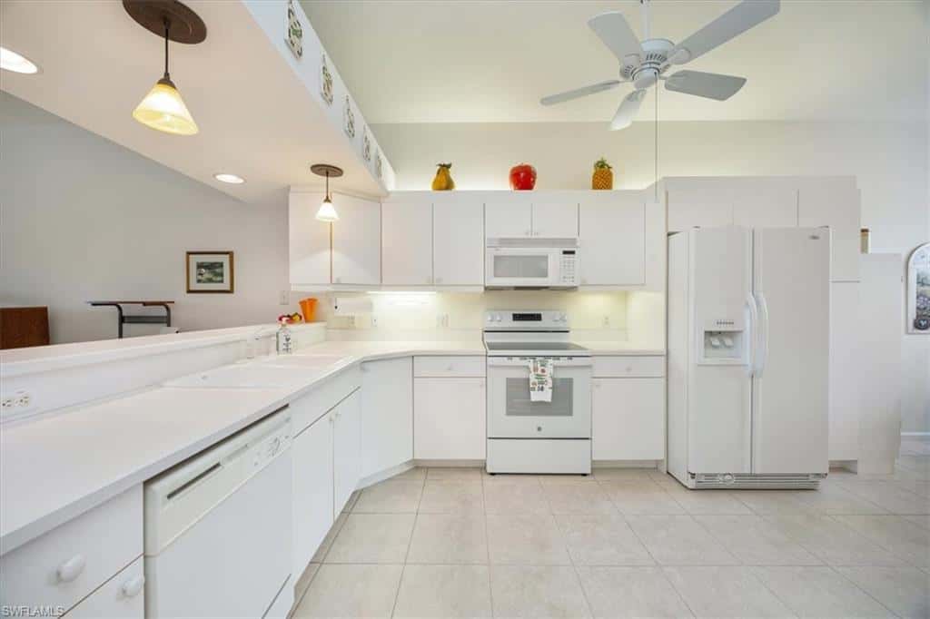 6800 Beach Resort Dr #2305, Naples, photo 4