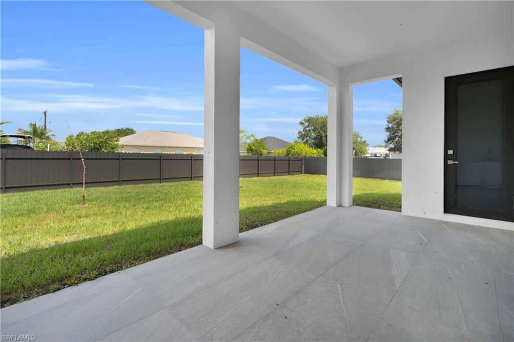 914 Chiquita Blvd, Cape Coral, photo 35