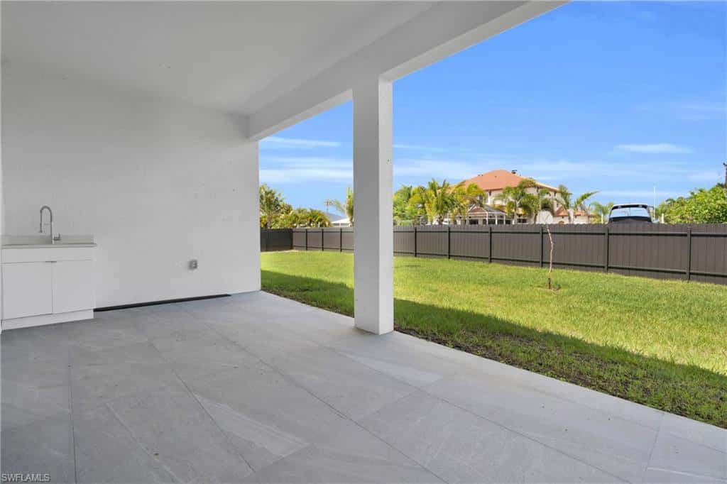 914 Chiquita Blvd, Cape Coral, photo 34