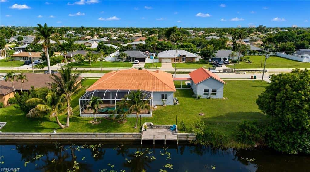 219 Gleason Pkwy, Cape Coral, photo 38