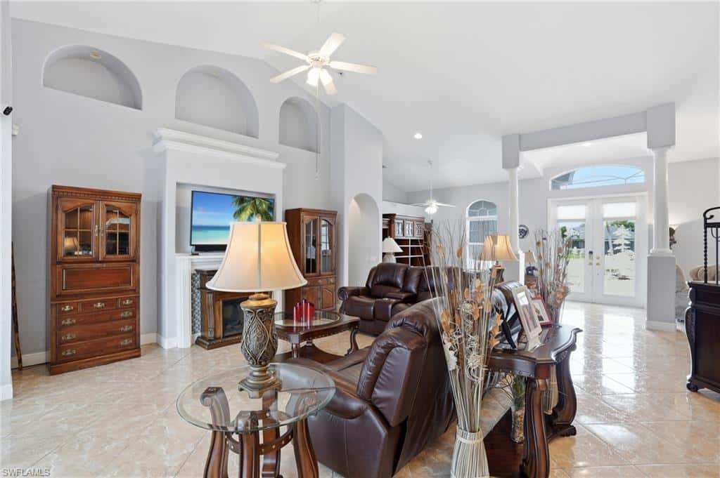 219 Gleason Pkwy, Cape Coral, photo 10