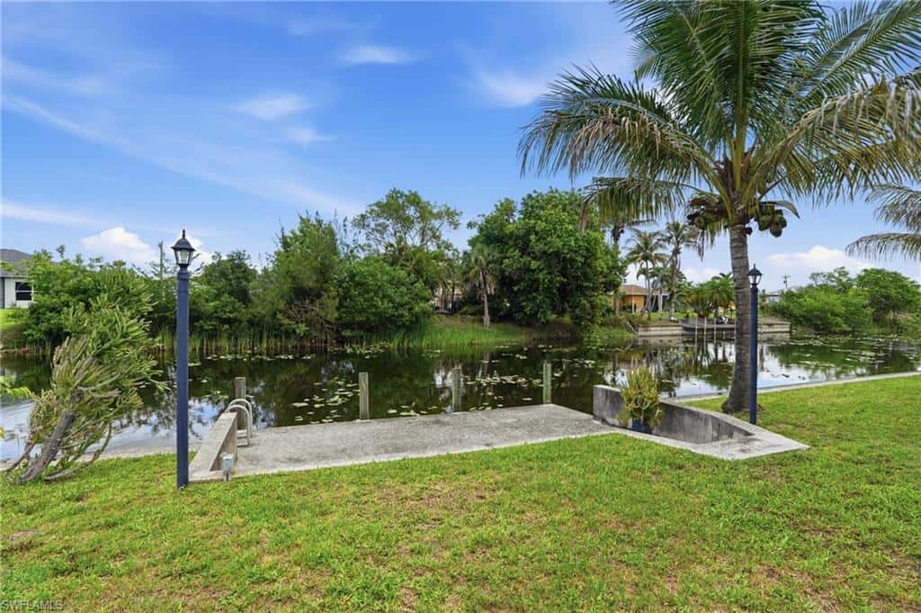 219 Gleason Pkwy, Cape Coral, photo 37