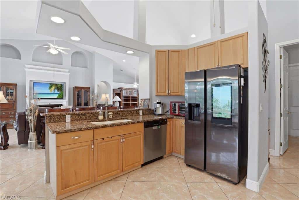 219 Gleason Pkwy, Cape Coral, photo 15