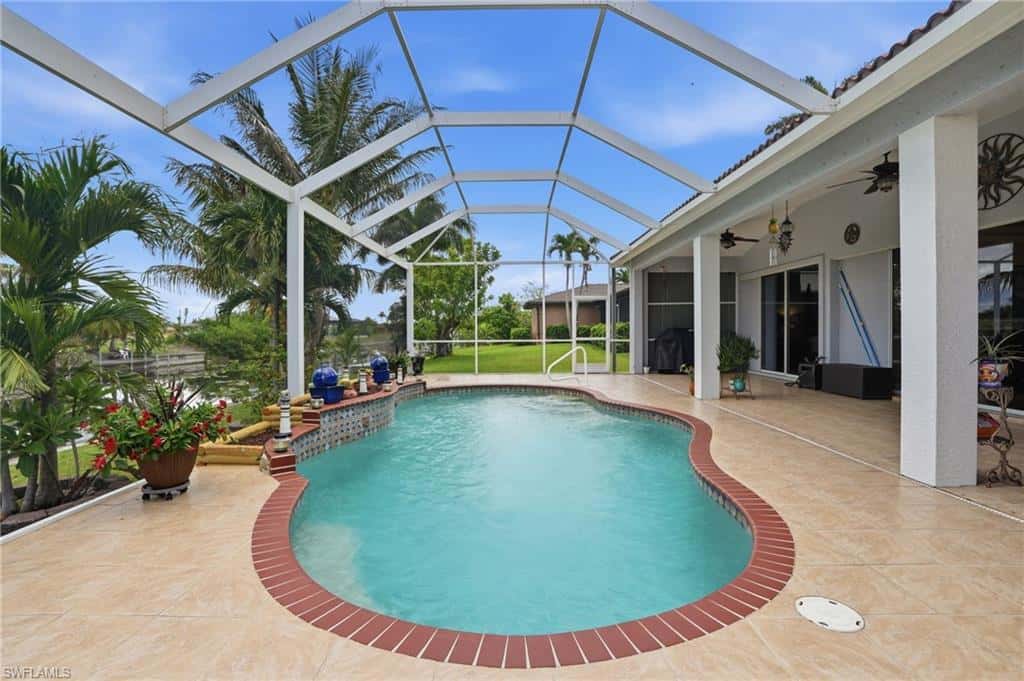 219 Gleason Pkwy, Cape Coral, photo 4
