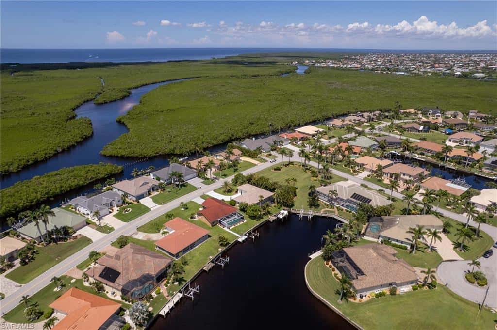 735 Elisa Dr, Punta Gorda, photo 5