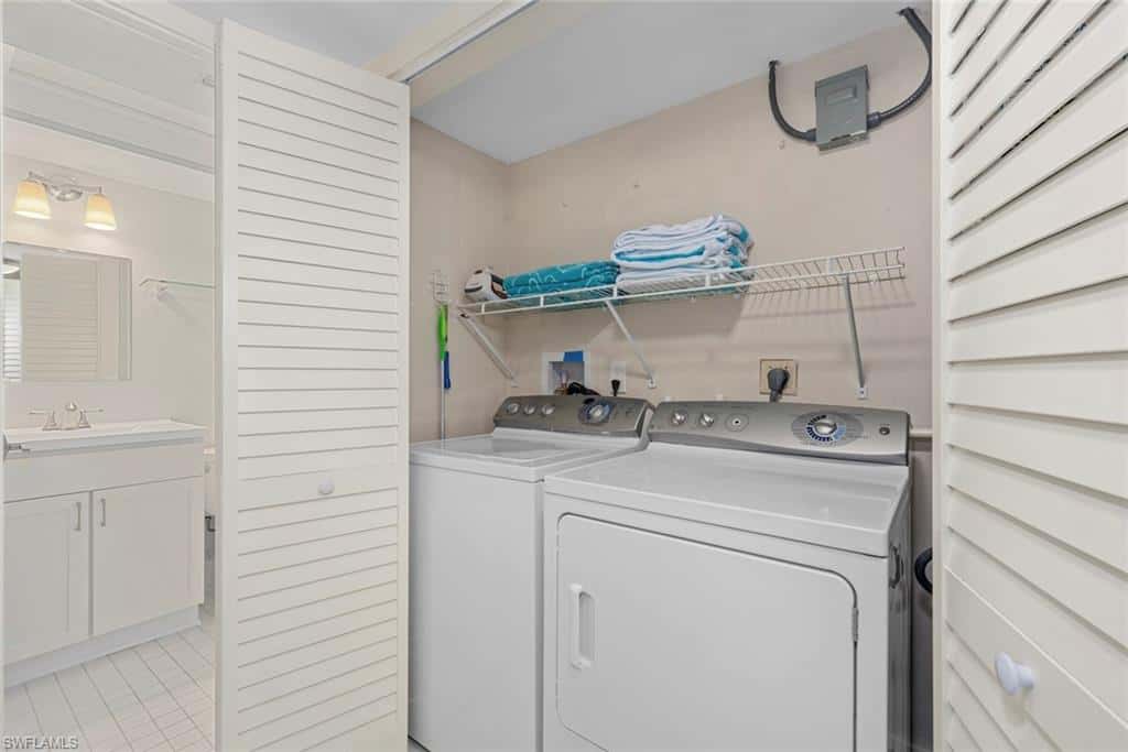 1919 Olde Middle Gulf Dr #502, Sanibel, photo 31