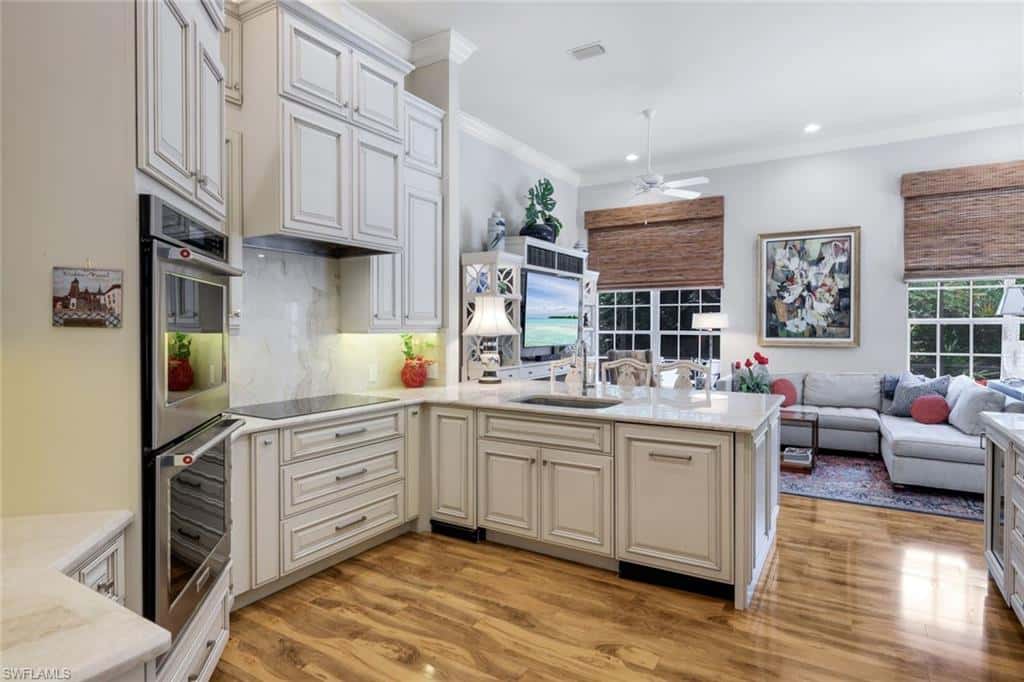 15248 Devon Green Ln, Naples, photo 13