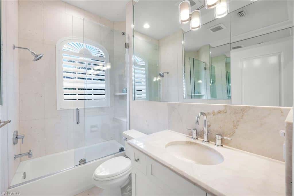 15248 Devon Green Ln, Naples, photo 24