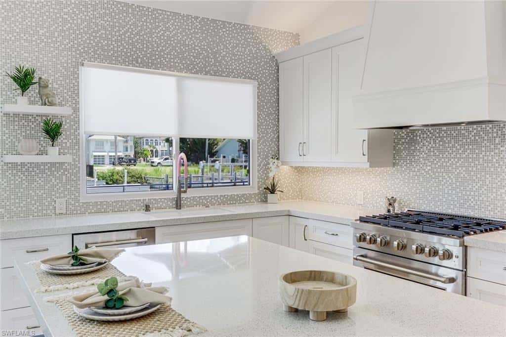 151 Bayview Ave, Naples, photo 13