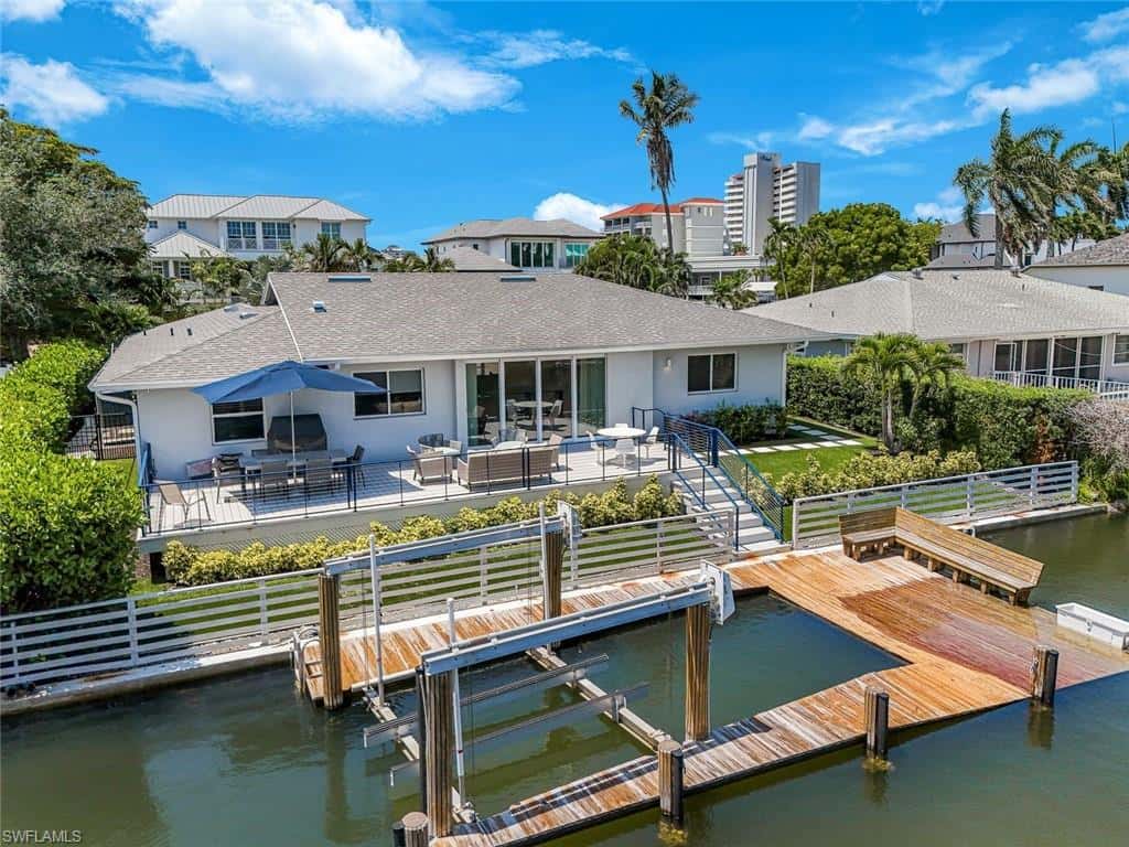 151 Bayview Ave, Naples, photo 32