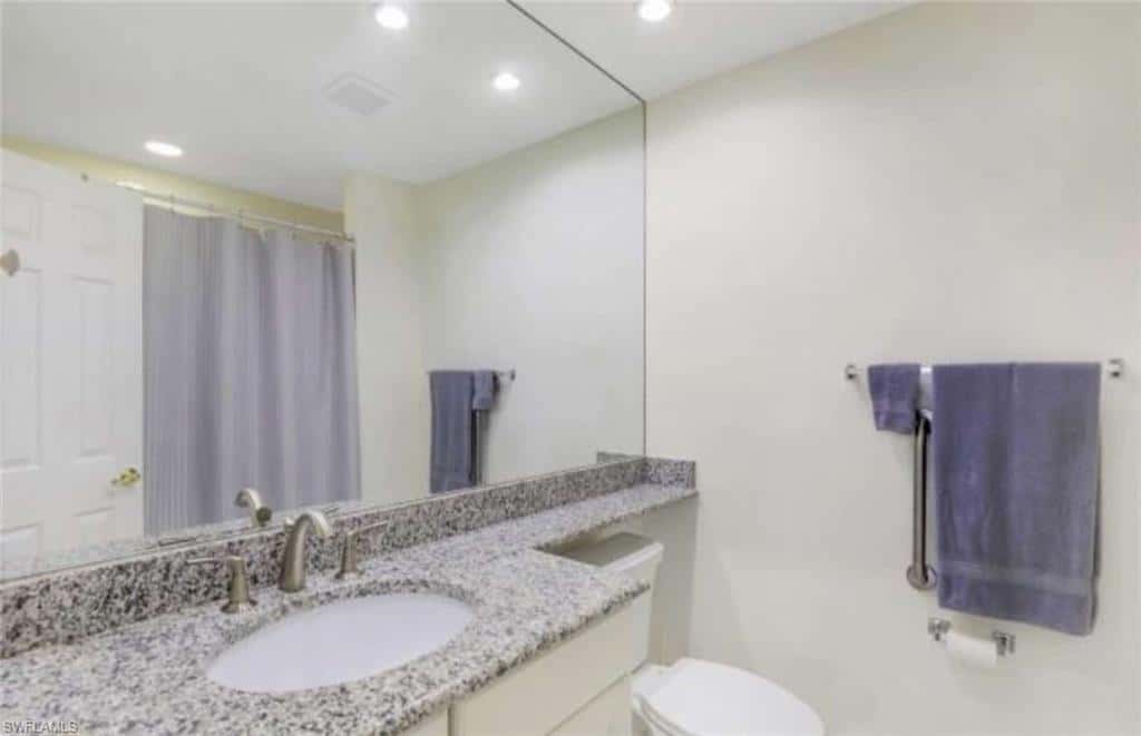 547 Beachwalk Cir, Naples, photo 13