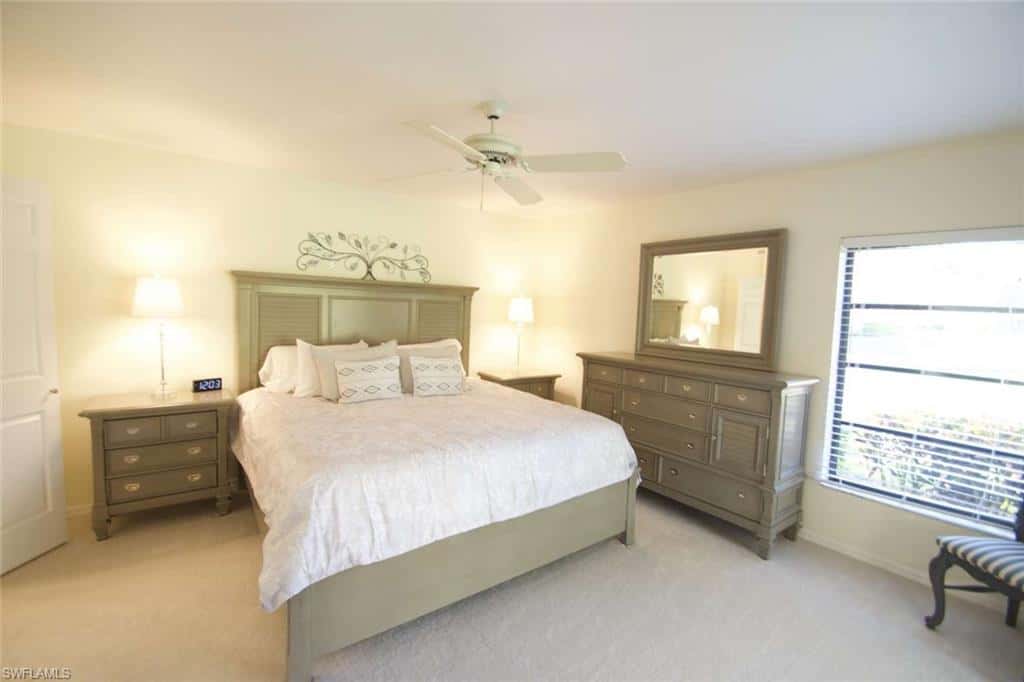 547 Beachwalk Cir, Naples, photo 9