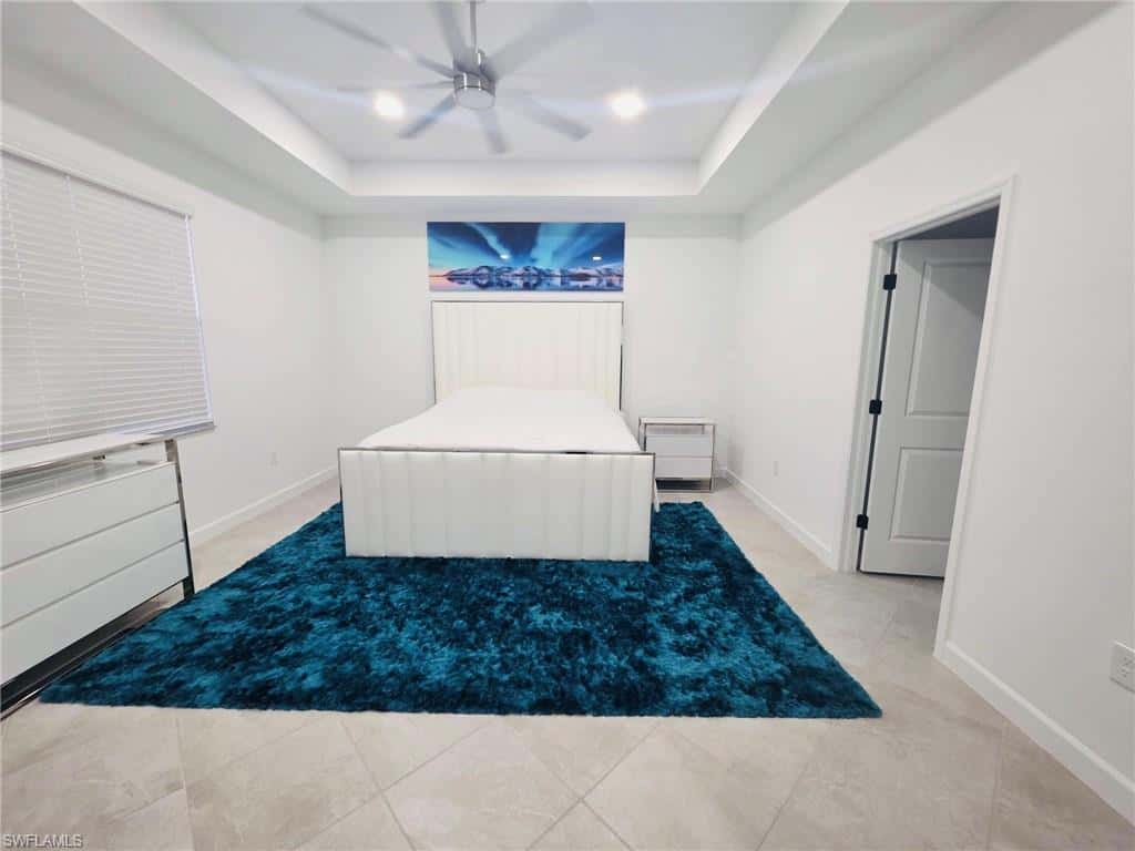 9230 Aqua Overlook Ct, Lehigh Acres, photo 6