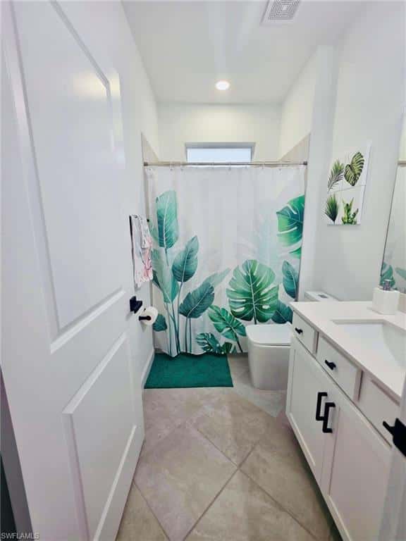 9230 Aqua Overlook Ct, Lehigh Acres, photo 8