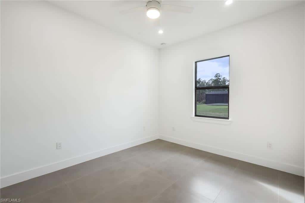 2806 Golden Gate Blvd, Naples, photo 23