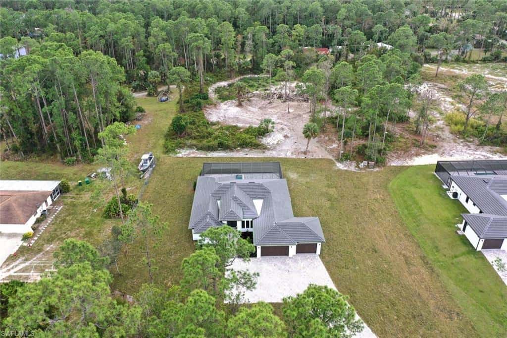 2806 Golden Gate Blvd, Naples, photo 36