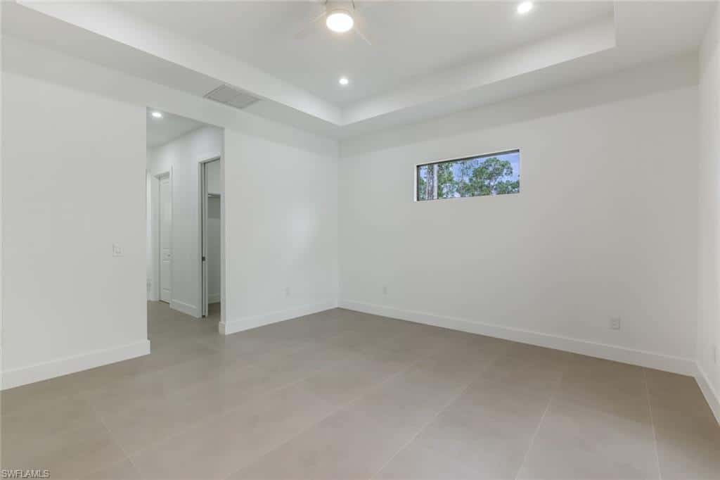 2806 Golden Gate Blvd, Naples, photo 18