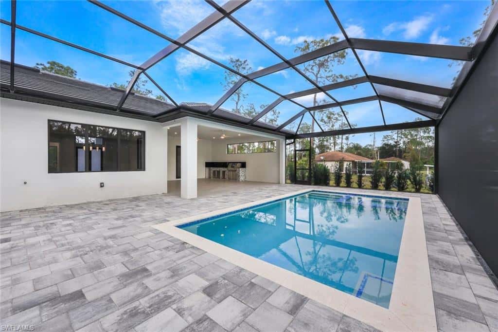 2806 Golden Gate Blvd, Naples, photo 4