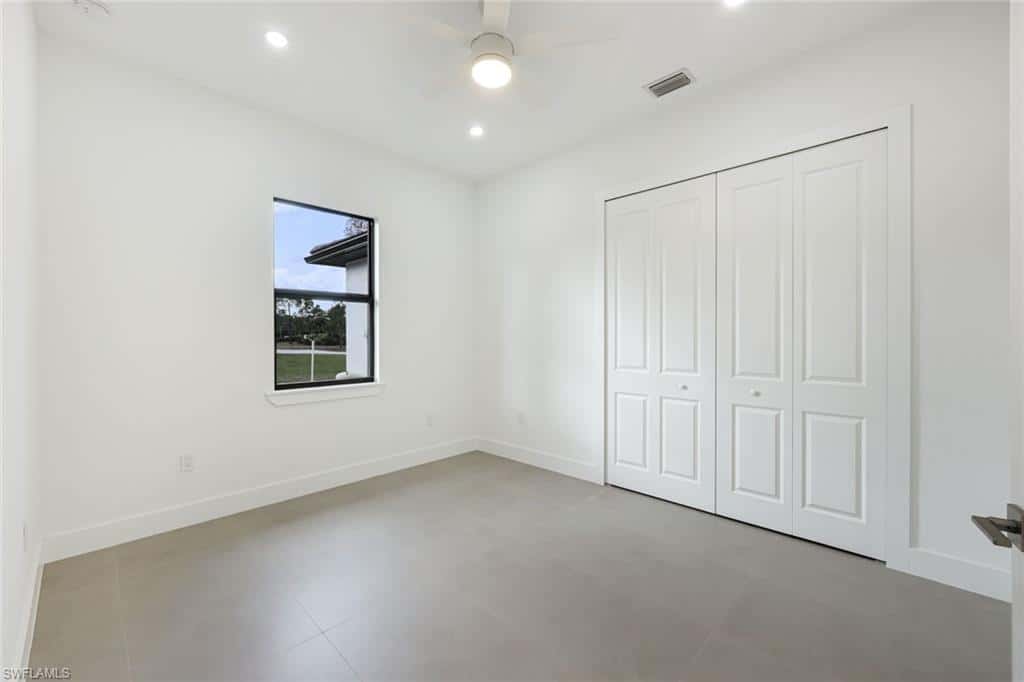 2806 Golden Gate Blvd, Naples, photo 25