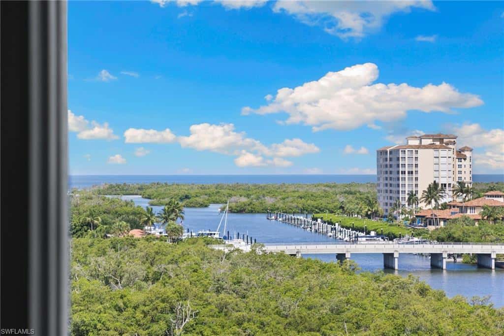 420 Cove Tower Dr #804, Naples, photo 40