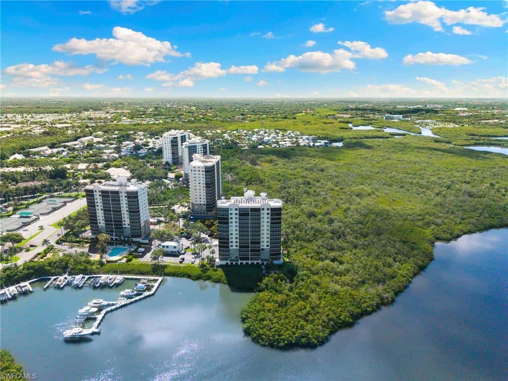 420 Cove Tower Dr #804, Naples, photo 29