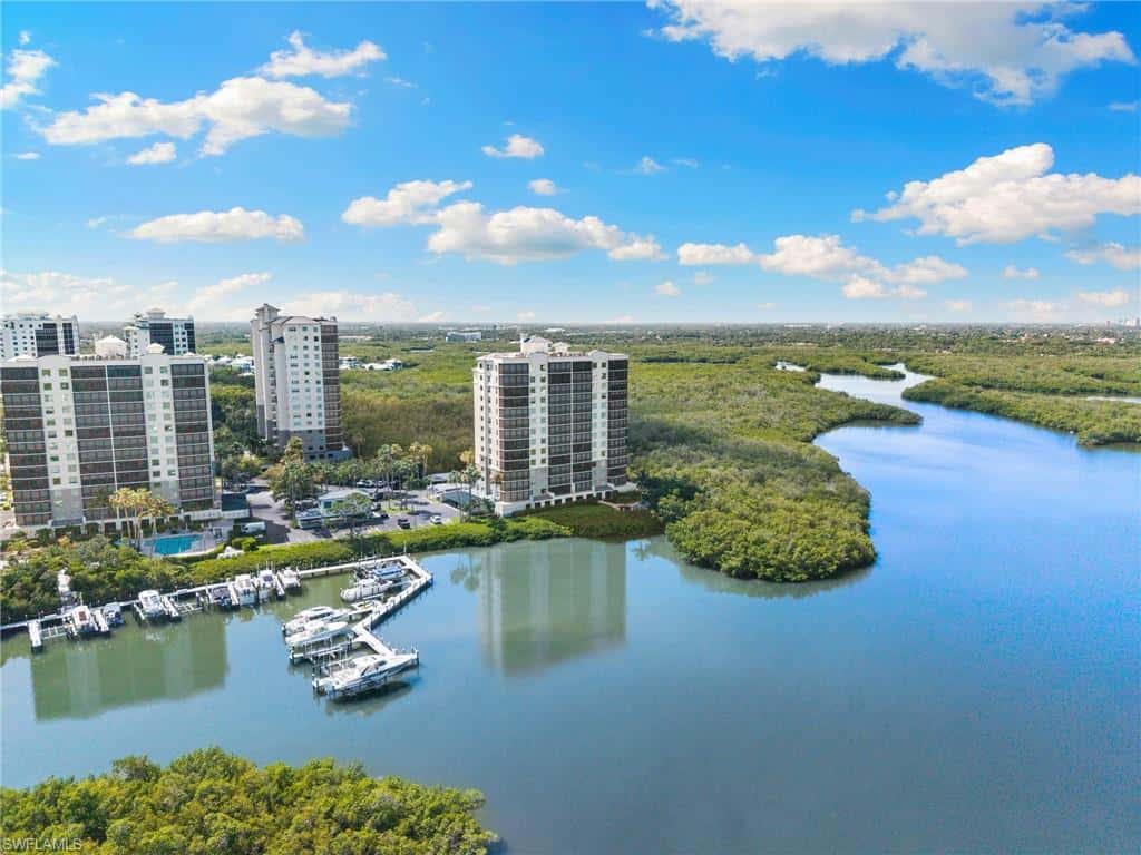 420 Cove Tower Dr #804, Naples, photo 4
