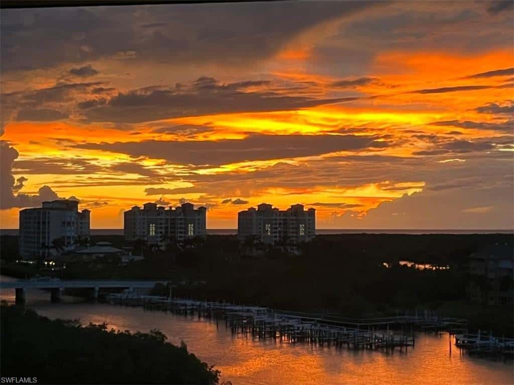 420 Cove Tower Dr #804, Naples, photo 8