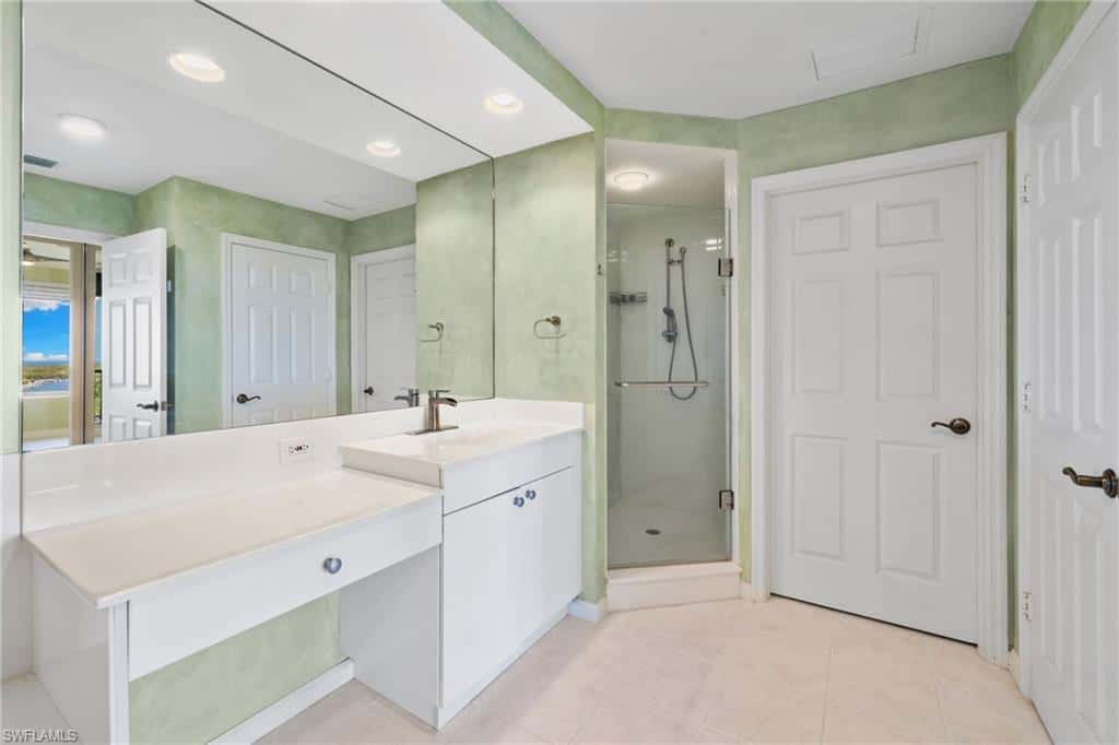 420 Cove Tower Dr #804, Naples, photo 21