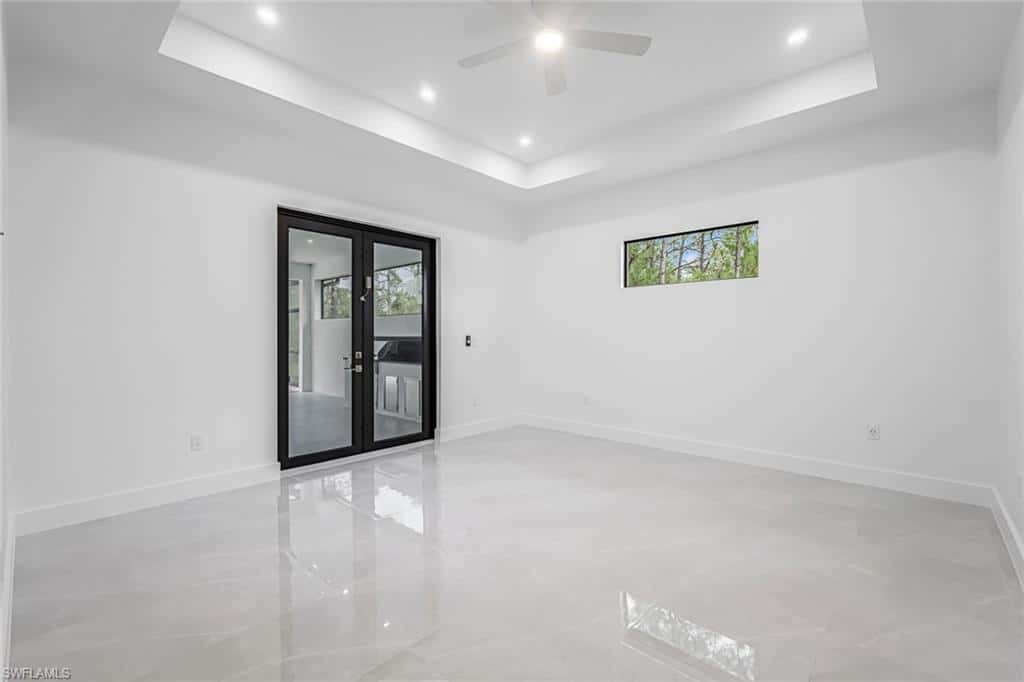 2840 Golden Gate Blvd, Naples, photo 20