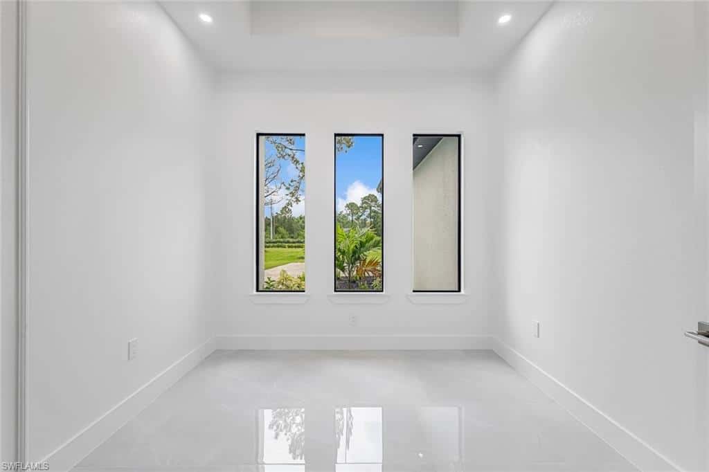 2840 Golden Gate Blvd, Naples, photo 19