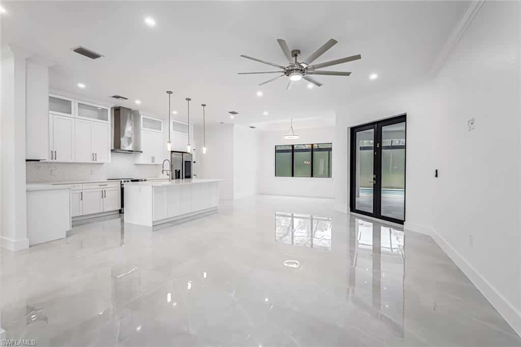 2840 Golden Gate Blvd, Naples, photo 8