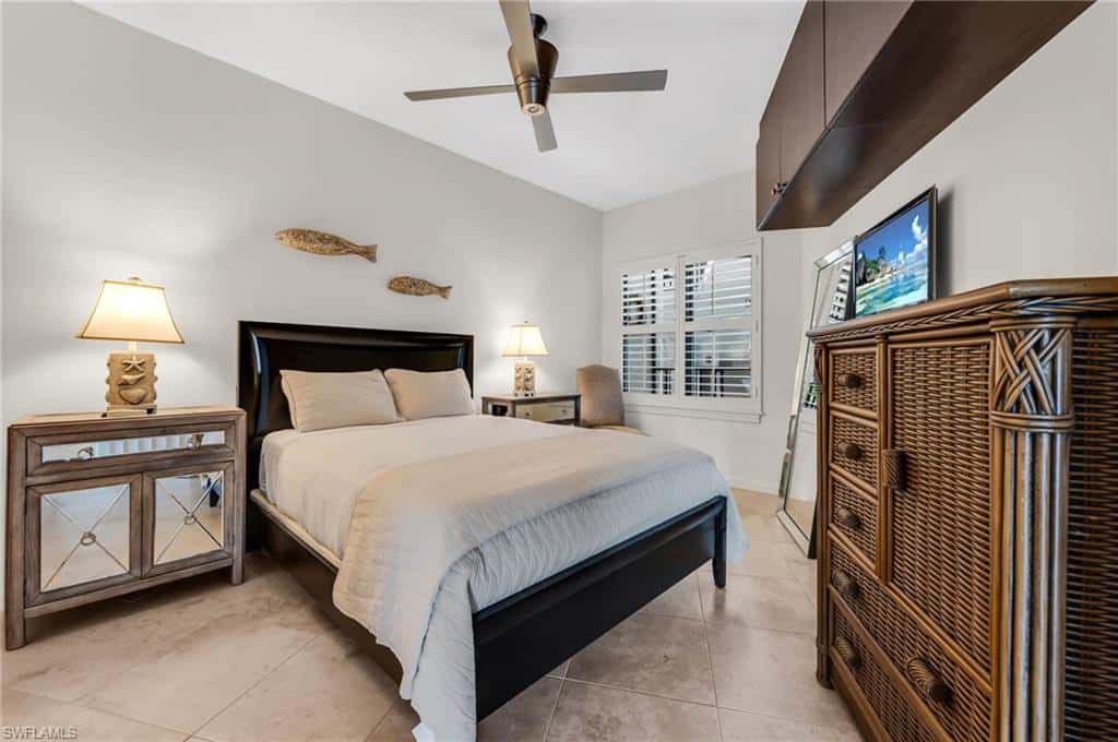 504 La Peninsula Blvd #504, Naples, photo 9
