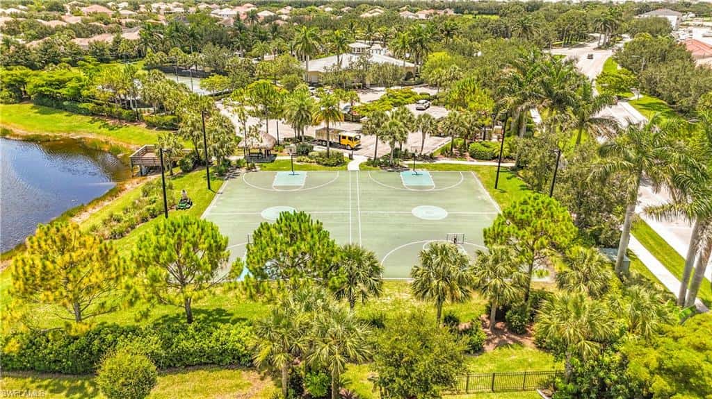 2558 Vine Ave, Naples, photo 45