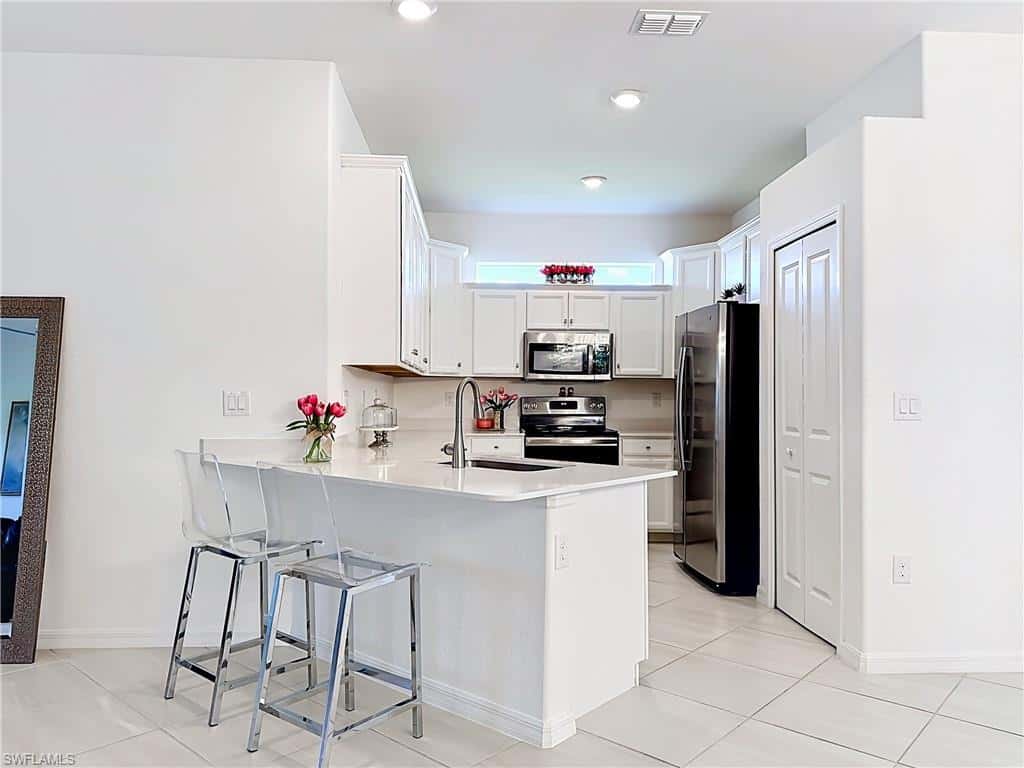 2558 Vine Ave, Naples, photo 13