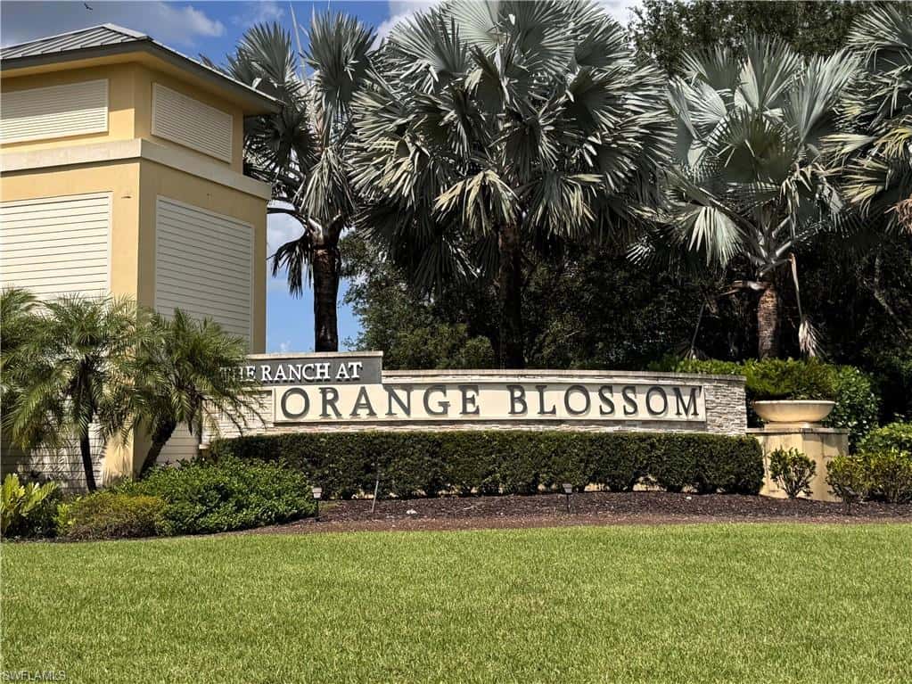 2558 Vine Ave, Naples, photo 46