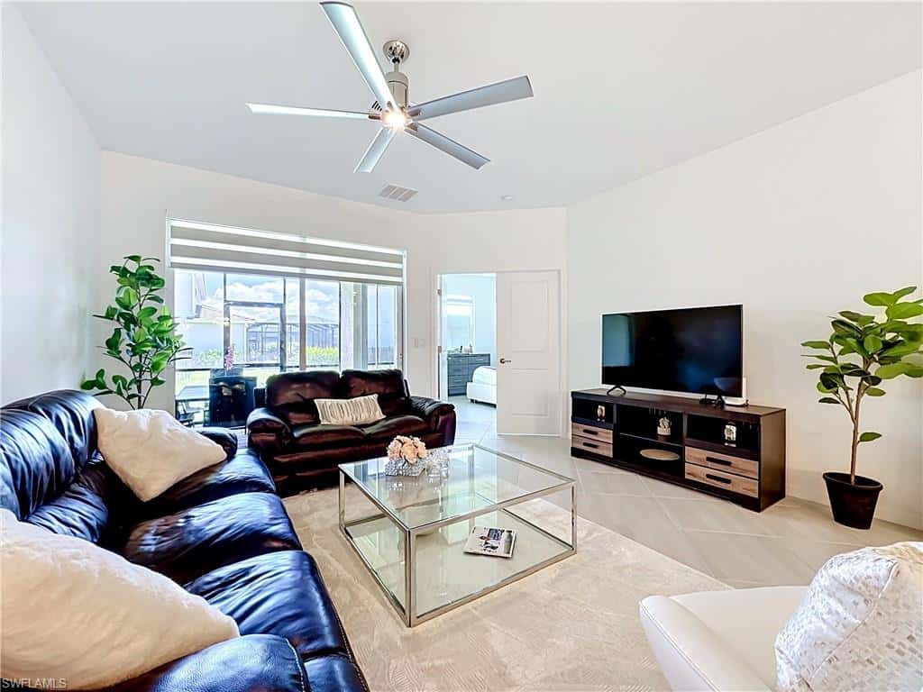 2558 Vine Ave, Naples, photo 16