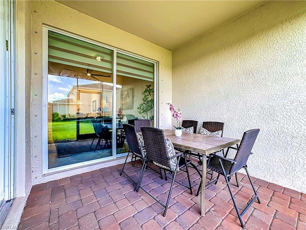 2558 Vine Ave, Naples, photo 34