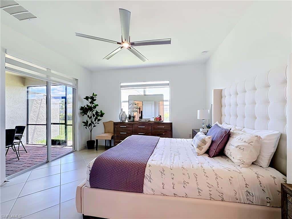 2558 Vine Ave, Naples, photo 25