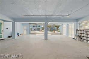 121 Hibiscus Dr, Fort Myers Beach, photo 4