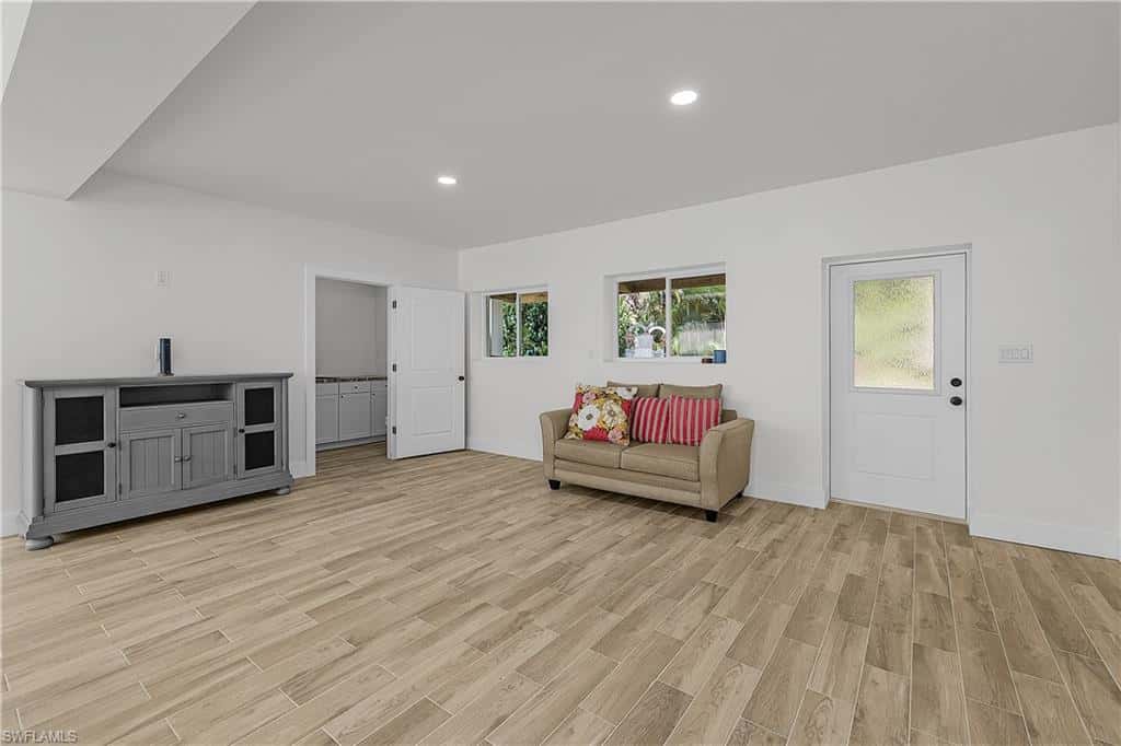 2551 Tamarind St, St. James City, photo 22