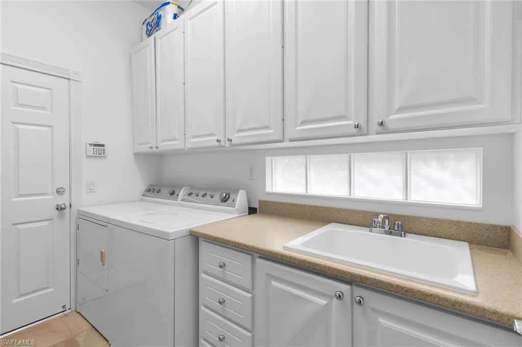 7935 Valentina Ct, Naples, photo 27