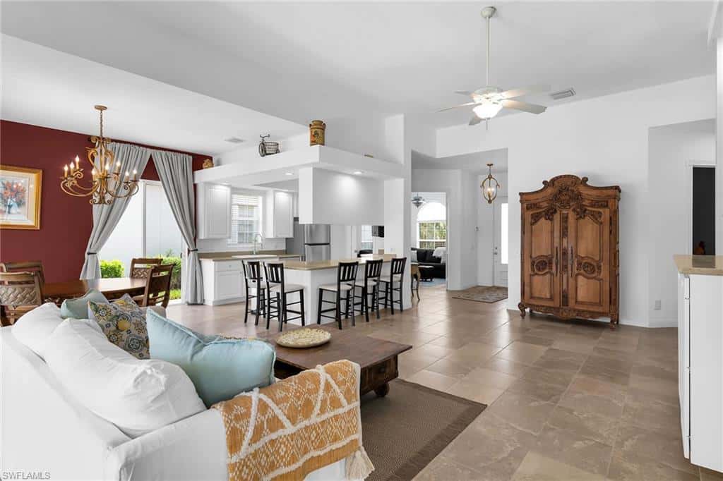 7935 Valentina Ct, Naples, photo 16